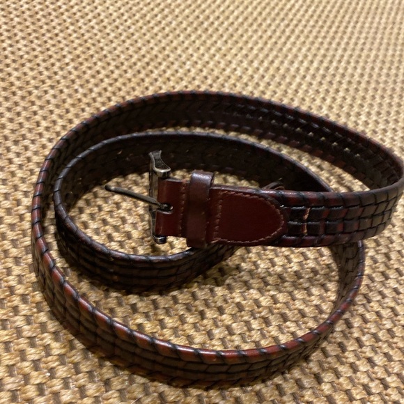 Genuine Leather With Bonded Lacing - Picture 4 of 15